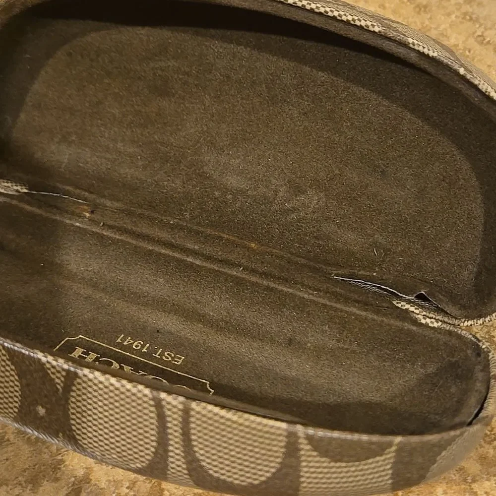 Coach Signature Hard Clamshell Eye Glasses Sunglasses Case Tan Brown c Logo vtg